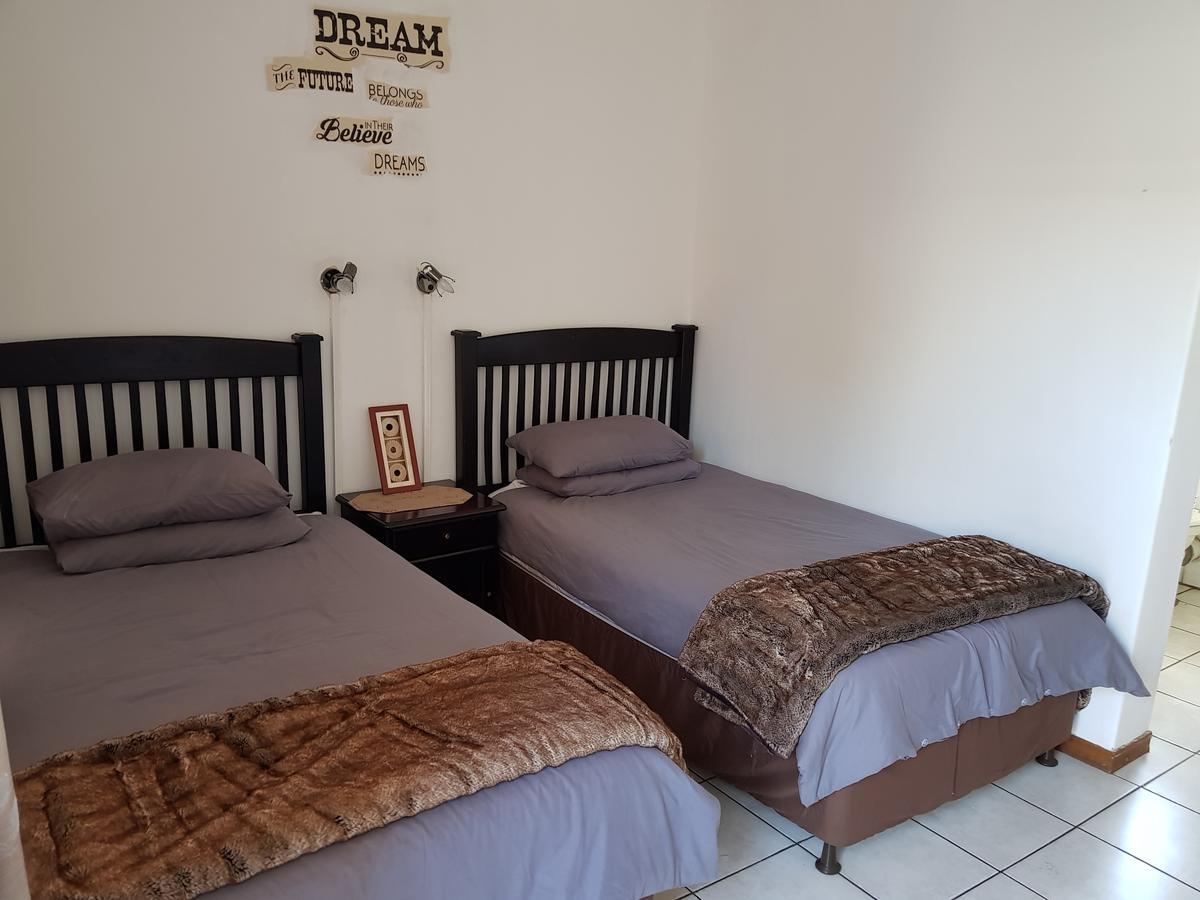 Kgosi Lodge Kimberley Eksteriør billede