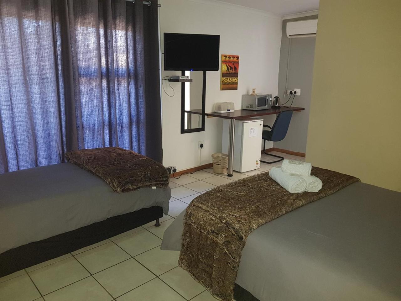Kgosi Lodge Kimberley Eksteriør billede