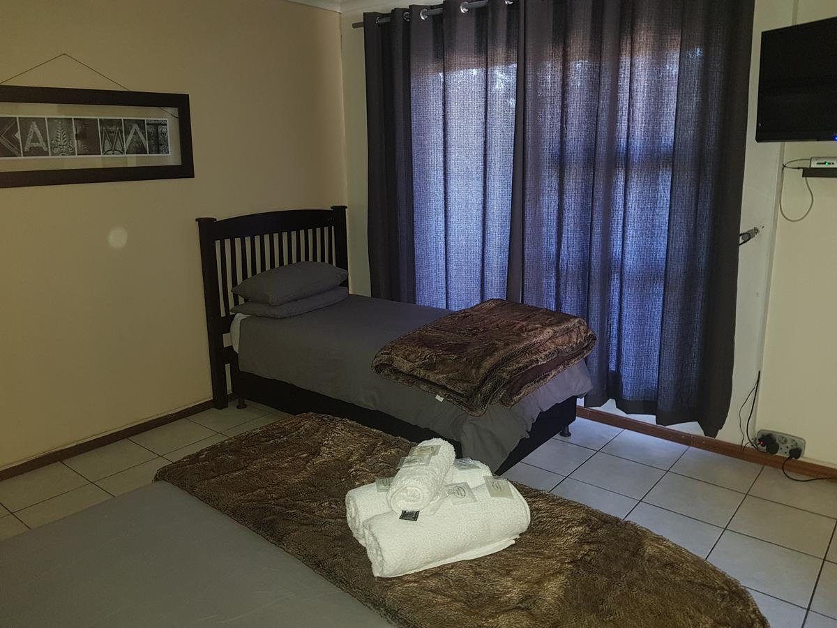 Kgosi Lodge Kimberley Eksteriør billede